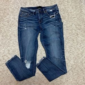 Women’s Buckle Black Skinny Distressed Denim Jeans, Distressed, 30x31, Stretchy